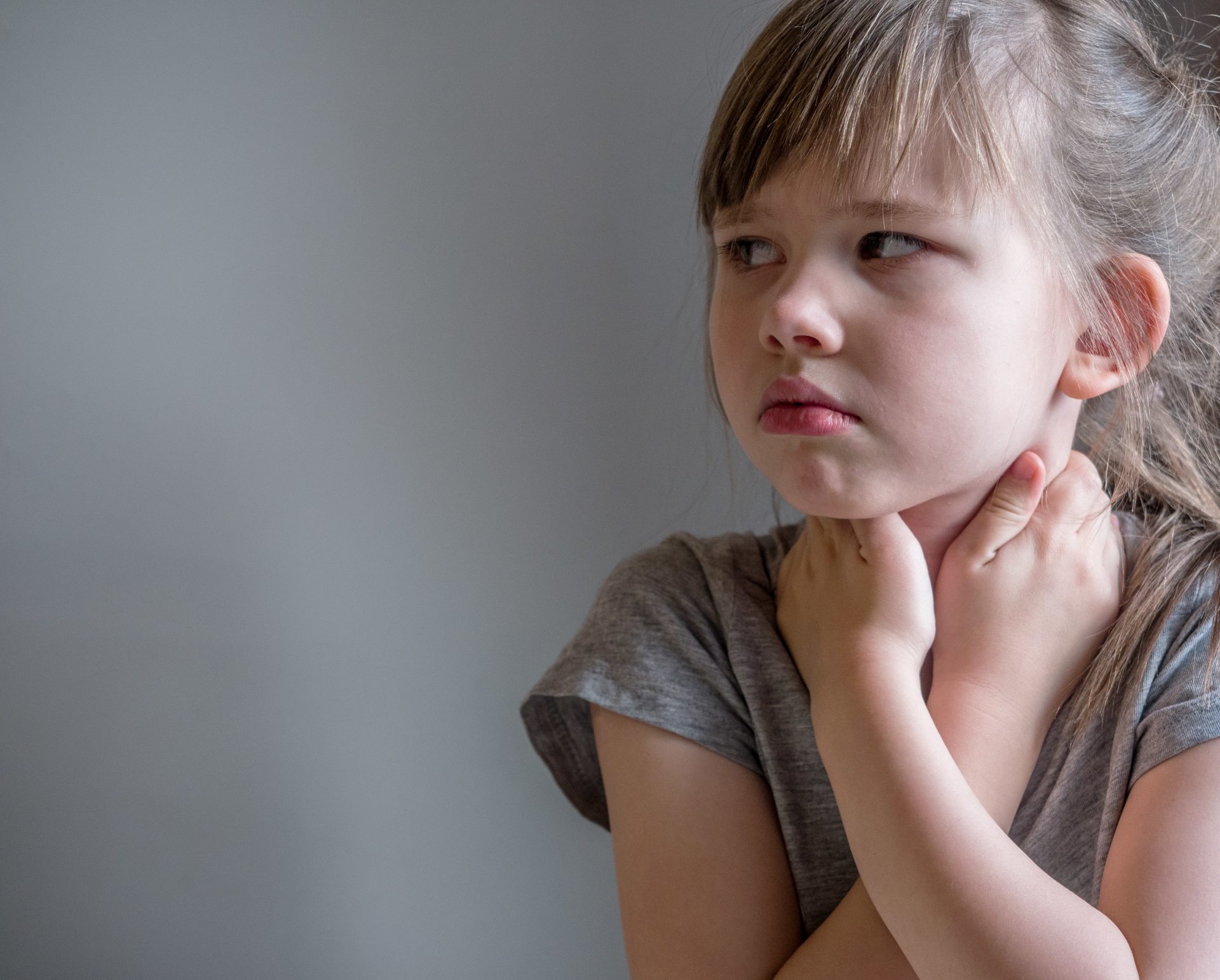 Παιδική αμυγδαλίτιδα: τι είναι και πώς αντιμετωπίζεται